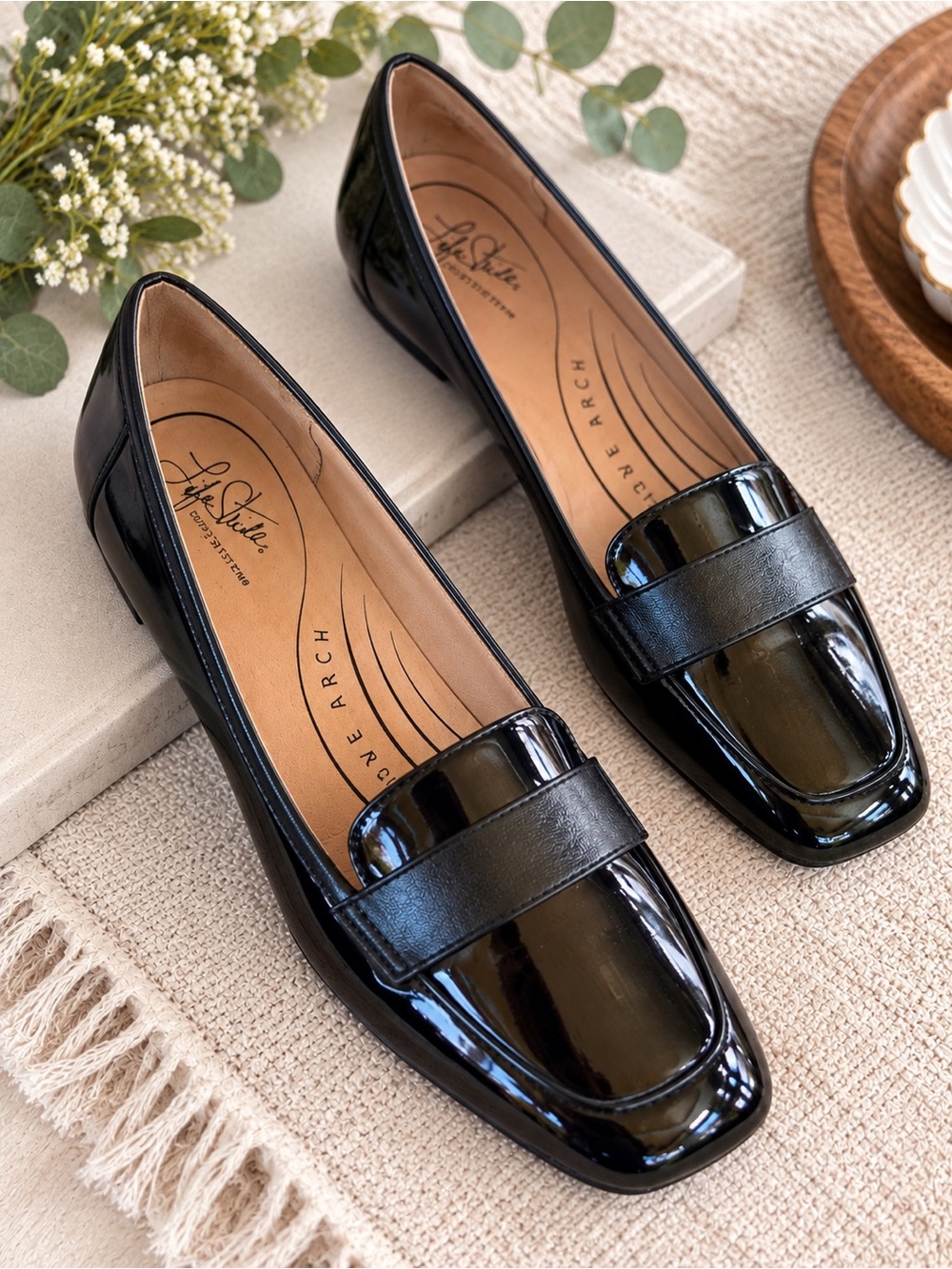 LIFESTRIDE COMFORT PATENT SQUARE TOE SLIP ONS BLACK SIZE 10
